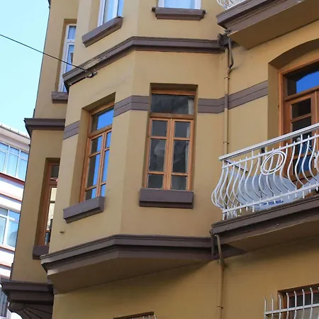 Hotell Pi Art Butik 3*